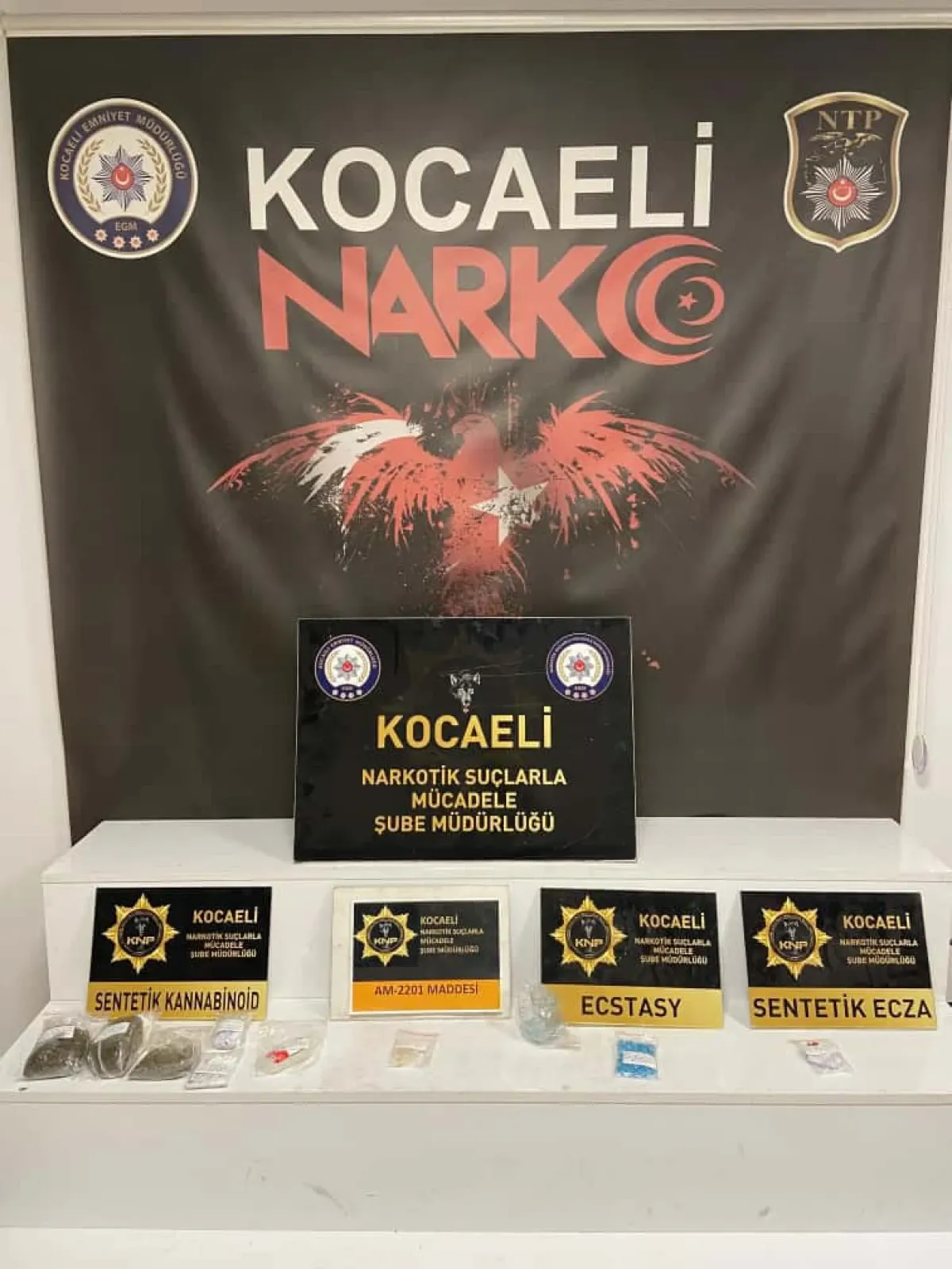 SON DAKİKA Kocaeli’de uyuşturucu operasyonunda 5 şüpheli tutuklandı