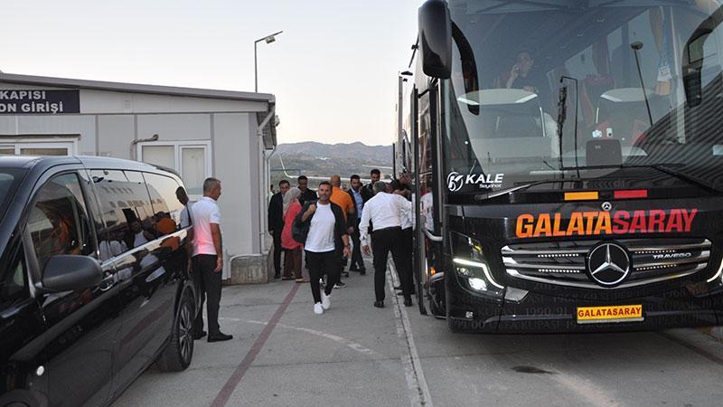Galatasaray, Antalya’ya geldi Galatasaray, Antalya’ya geldi