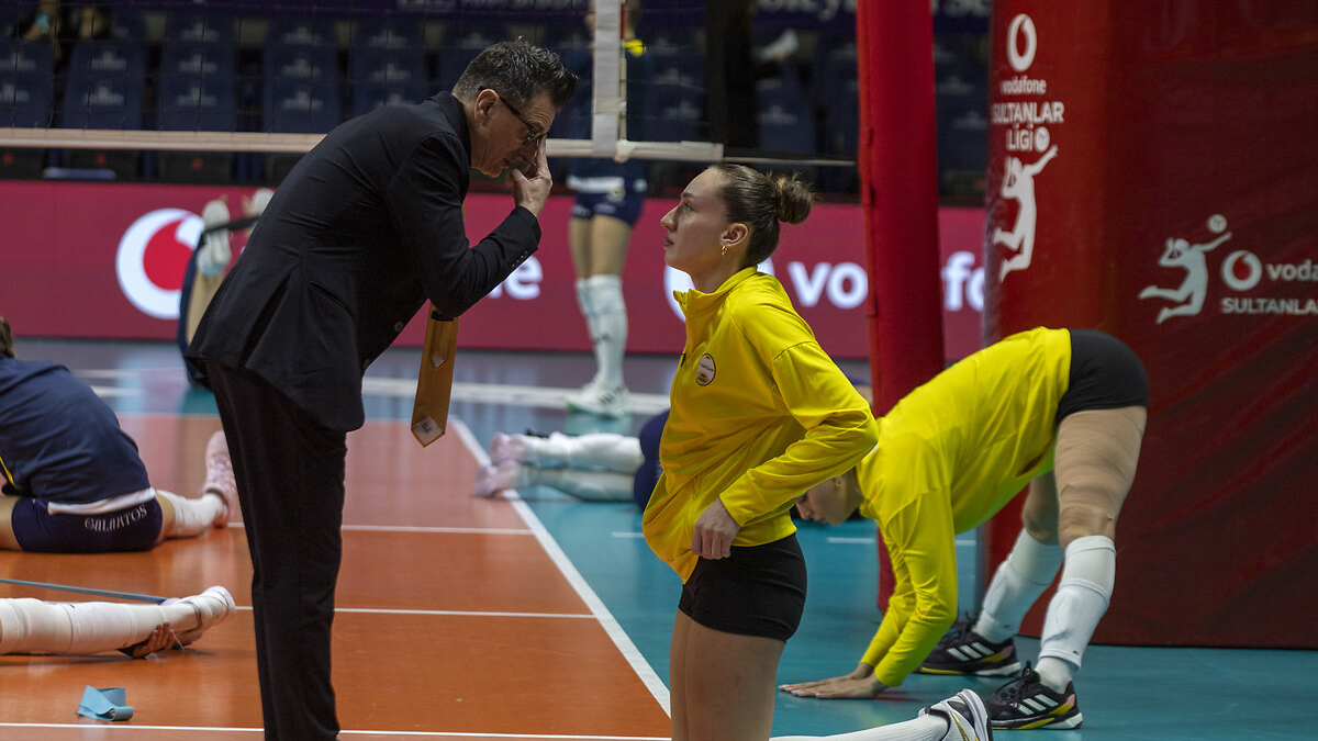 VakıfBank’tan Sıla Çalışkan ile ilgili sakatlık açıklaması