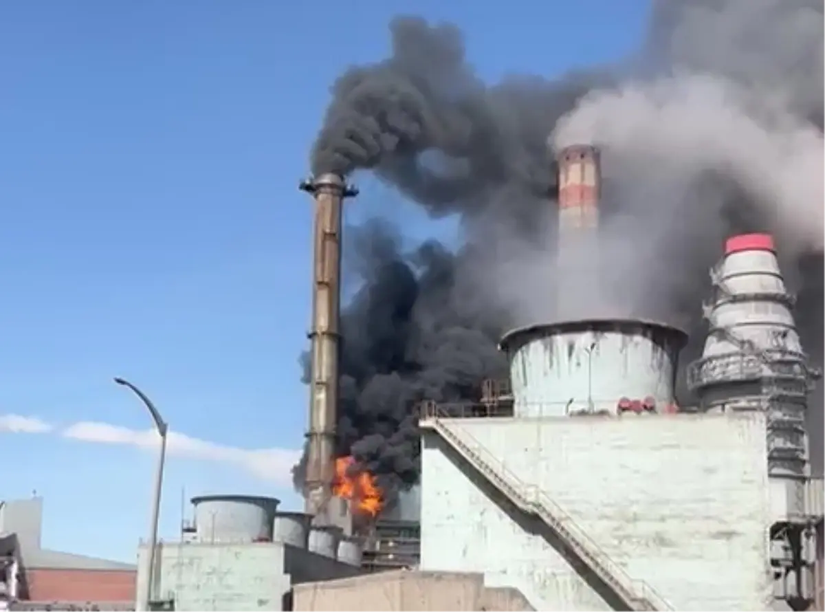 Kangal Termik Santrali’nde Yangın Çıktı Kangal Termik Santrali’nde Yangın Çıktı