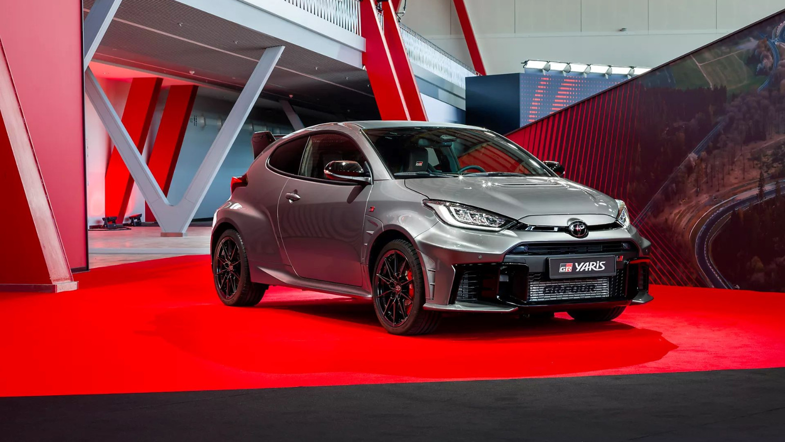 Toyota GR Yaris MY25 modelini tanıttı
