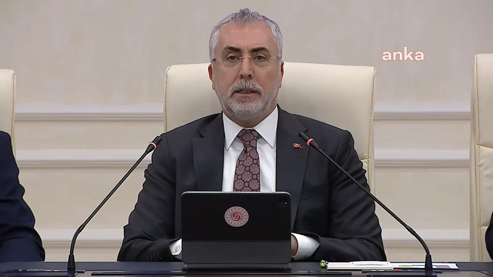 GÜNDEM Bakan Işıkhan duyurdu! SGK, 18 yaş altındaki Tip 1 Diyabet hastalarının 76 binden fazla reçetesini karşıladı