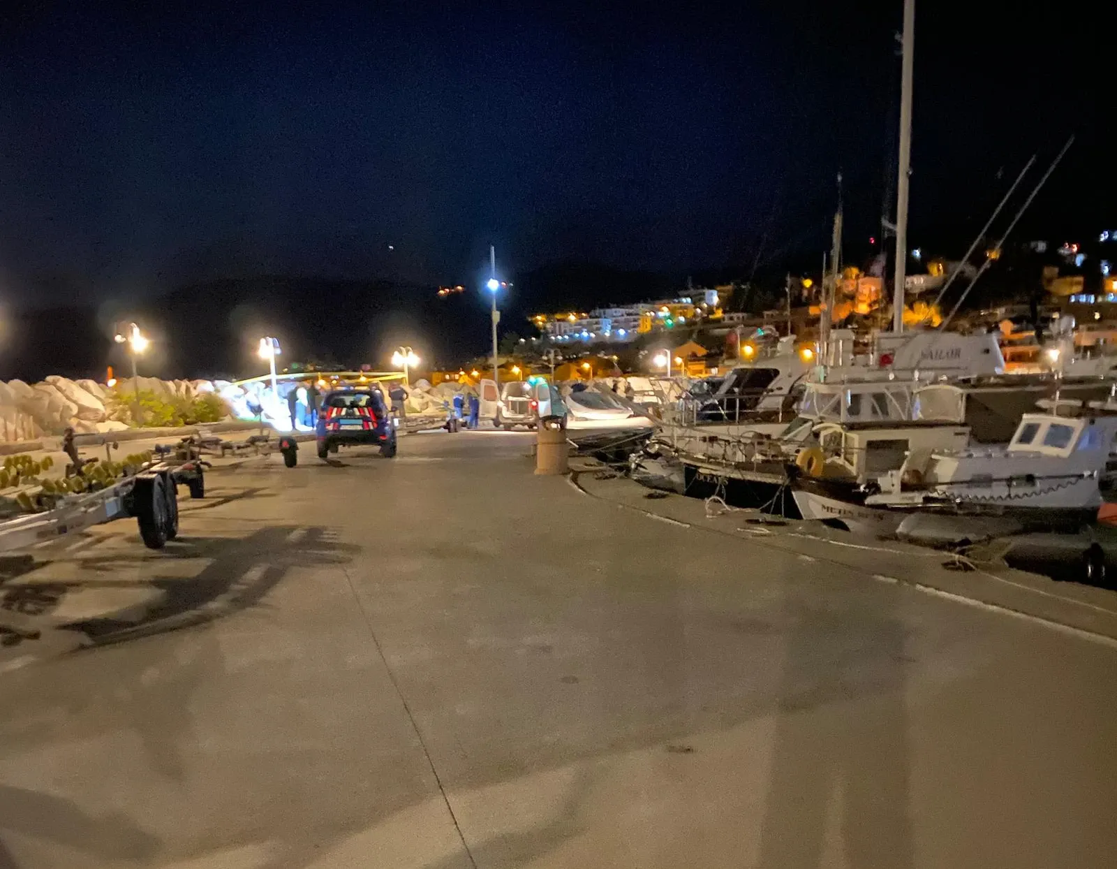 Çanakkale’de Kayalıklarda Bir Kişi Ölü Bulundu