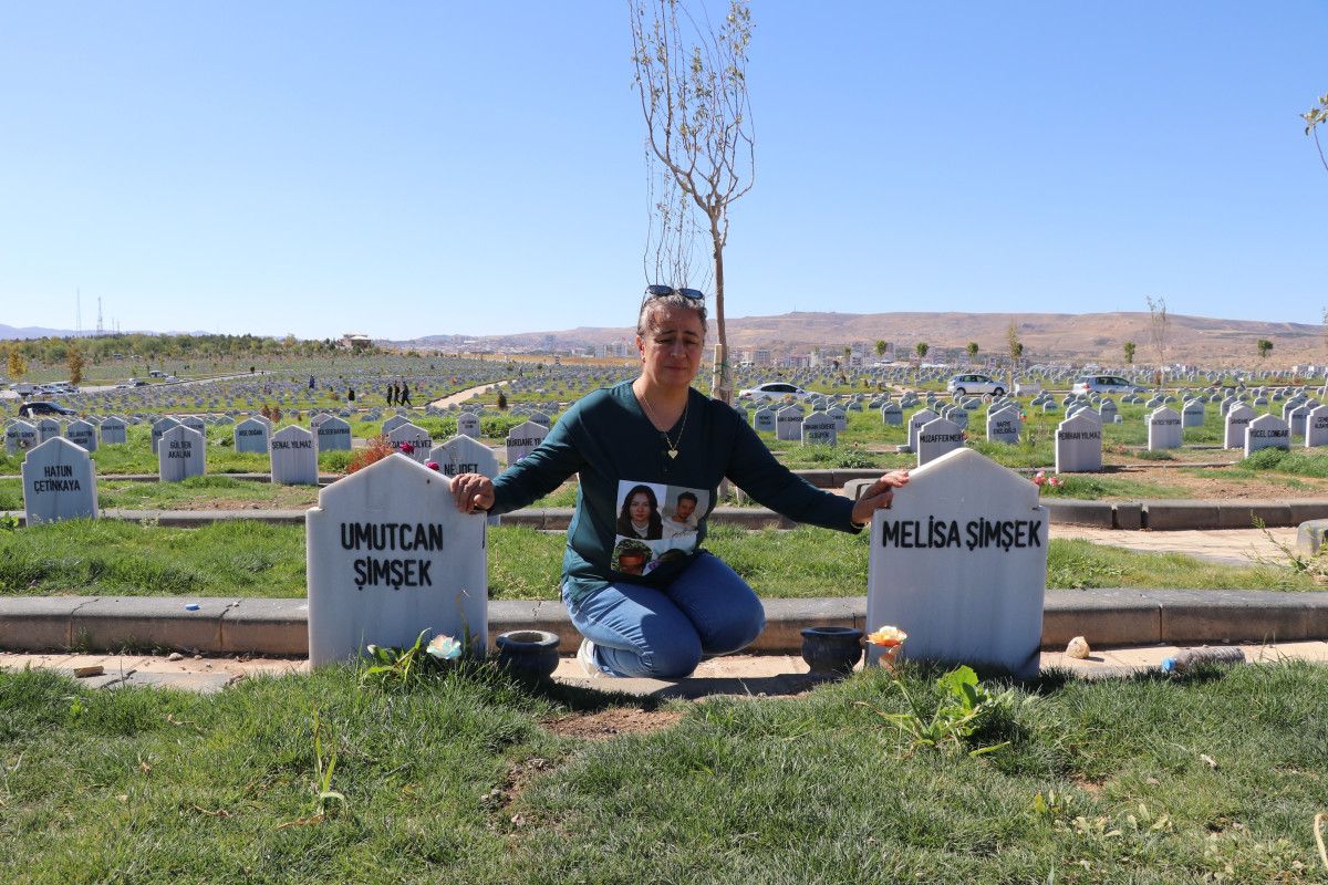 Sivas’ta boğazları kesilerek öldürülen çocukların annesi: Yalnız kalmak istemiyorum