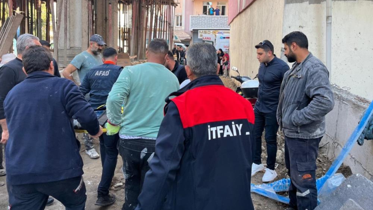 Iğdır’da inşaatta asansör boşluğuna düşen işçi hayatını