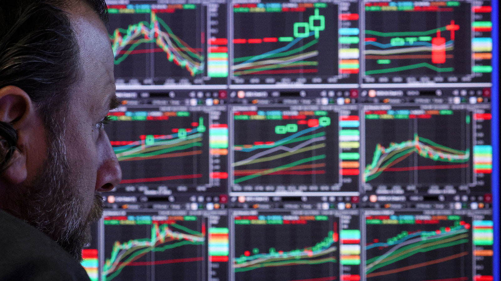 Küresel Piyasalarda Ticaret Gerginliği Etkili Oluyor