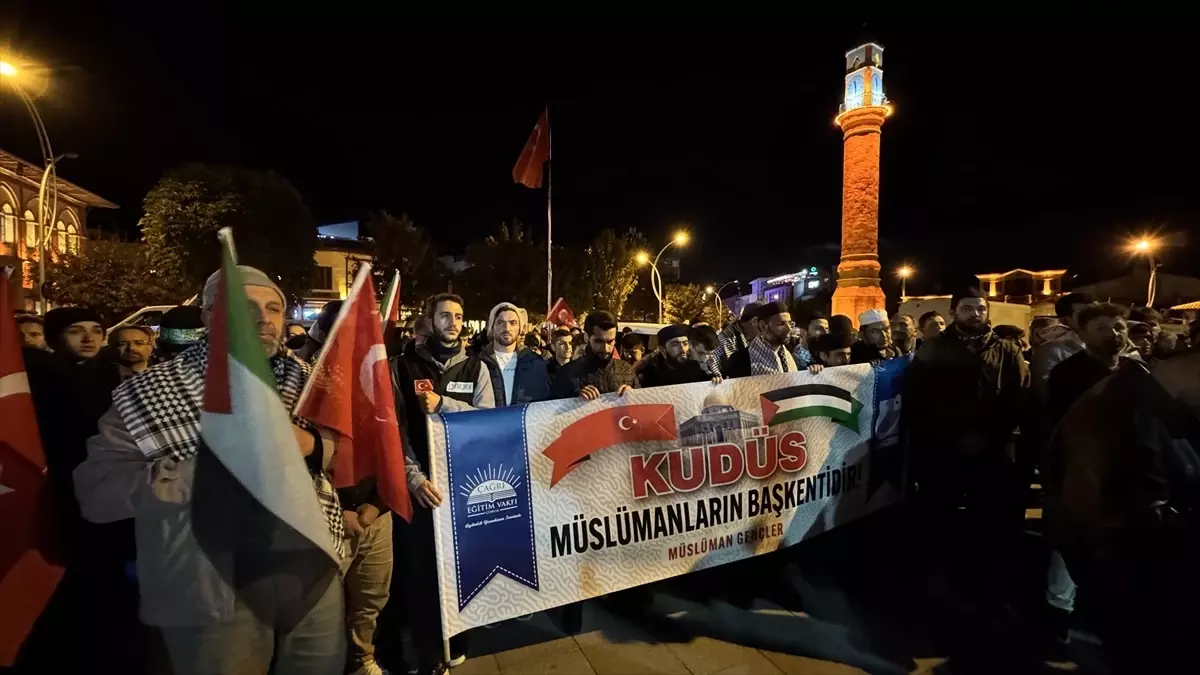 Samsun ve Çorum’da Küresel Sumud Filosu’na Destek Protestosu