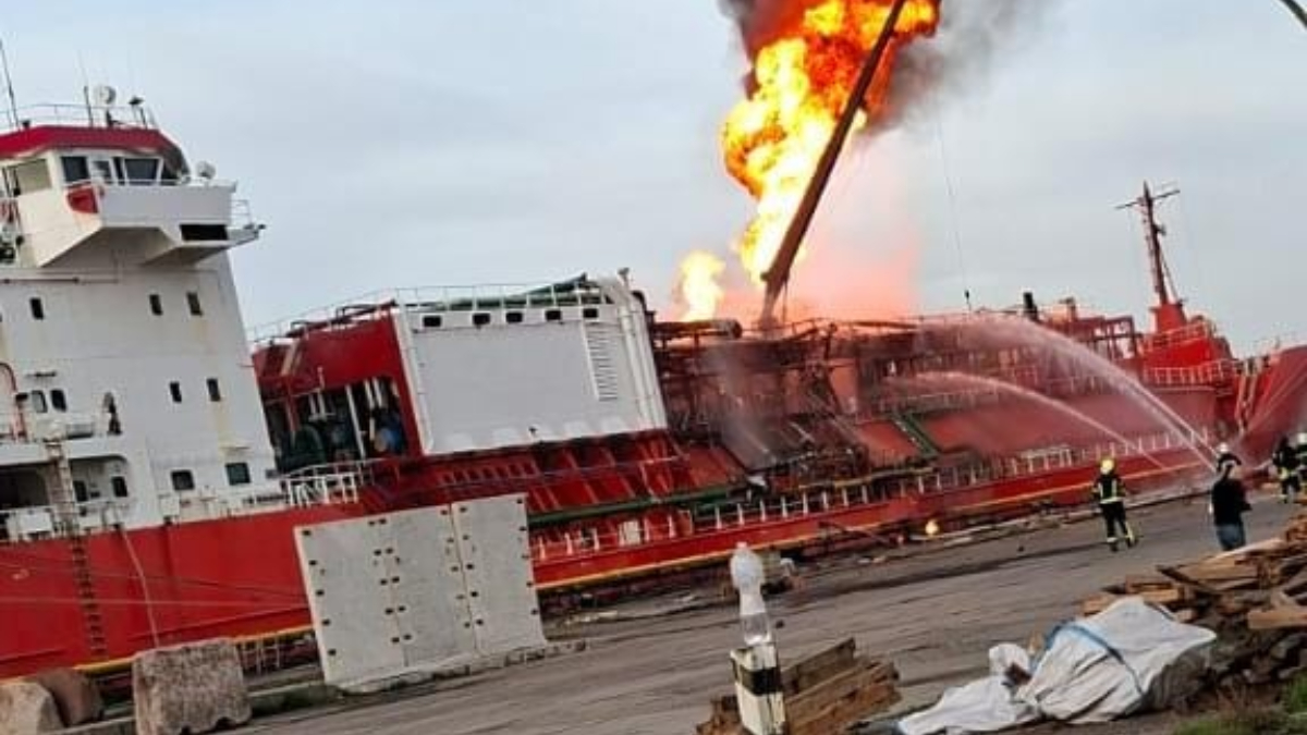 Ukrayna’da Türk Bayraklı Tankere Drone Saldırısı Gerçekleşti