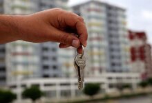 Konut Fiyatları Reel Olarak Düşüş Göstermeye Devam Ediyor