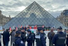 Louvre Müzesi’nde Güvenlik Önlemleri Artırıldı